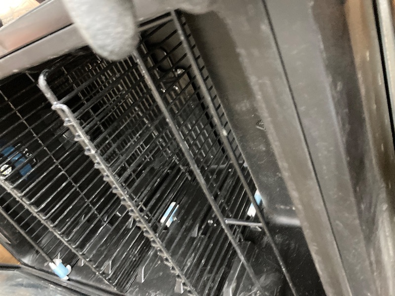 Photo 1 of ***** THE PRODUCT IS USED, IT IS MISSING PARTS, IT IS A LITTLE SCRATCHED ON THE TOP AND BOTTOM, THE DOOR IS DETACHED FROM THE SCREW, IT WAS CONNECTED AND WORKED, BUT IT IS NOT KNOWN IF IT IS 100% FUNCTIONAL, WHICH IS WHEN IT HAS TO BE GIVEN TIME TO COO