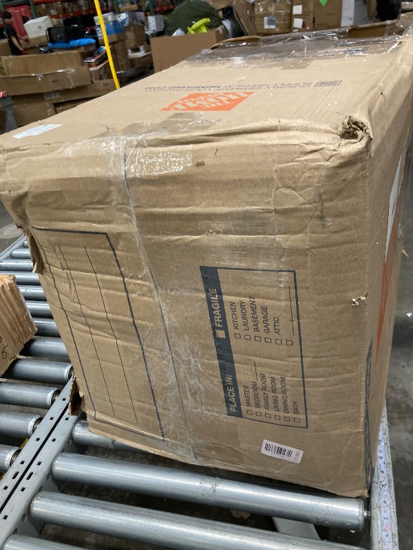 Photo 1 of ***** THE PRODUCT IS USED, IT IS MISSING PARTS, IT IS A LITTLE SCRATCHED ON THE TOP AND BOTTOM, THE DOOR IS DETACHED FROM THE SCREW, IT WAS CONNECTED AND WORKED, BUT IT IS NOT KNOWN IF IT IS 100% FUNCTIONAL, WHICH IS WHEN IT HAS TO BE GIVEN TIME TO COO