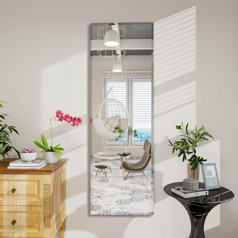 Photo 1 of *IT IS USED AND HAS SOME SCRATCHES ON THE GLASS*SMIROR Black LED Bathroom Mirror hted Vanity Mirrors with Light, gy, 
