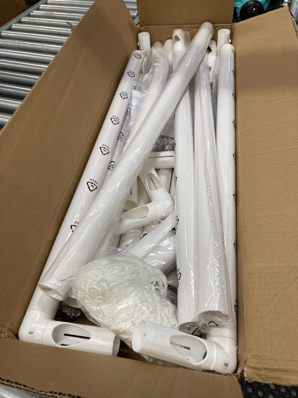 Photo 1 of ****missing parts used***Zimtown 8' x 5' x 2.7' Portable Soccer Goal, Lightweight Professional Football Practice Training Aid Post Net, with Net Straps Anchor, for Outdoor Kids/Children Youth Foosball Sports, White
