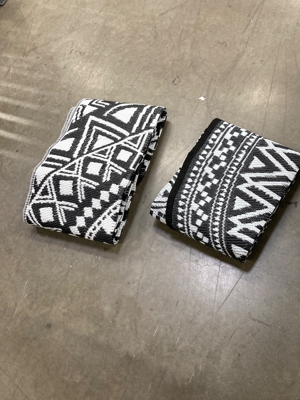 Photo 1 of ***ONE ROUND RUG  & ONE RECTANGLE RUG ***  
VUNATE Outdoor Patio Rug Clearance Plastic Waterproof Indoor Outdoor Mat for Picnic RV Porch Camping Reversible Lightweight Boho Outside Rug Black White