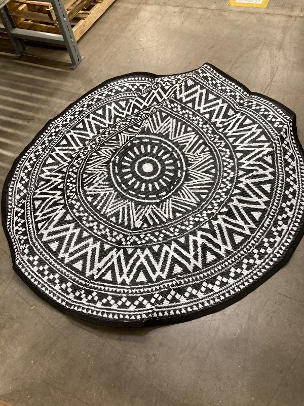 Photo 1 of ***ONE ROUND RUG  & ONE RECTANGLE RUG ***  
VUNATE Outdoor Patio Rug Clearance Plastic Waterproof Indoor Outdoor Mat for Picnic RV Porch Camping Reversible Lightweight Boho Outside Rug Black White