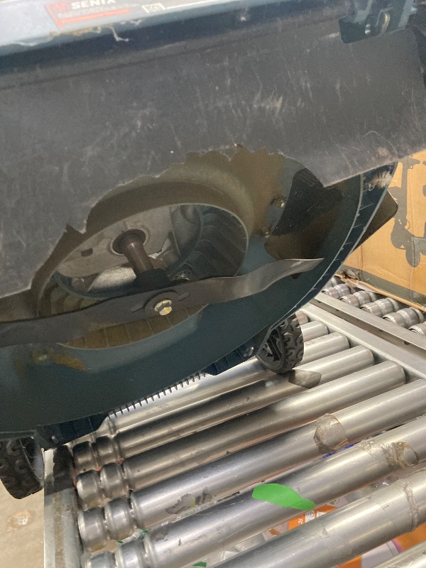 Photo 1 of ***I DON'T KNOW IF IT WORKS*********** SENIX Gas Lawn mower, 18in Cutting Blade / 19in Cutting Deck, 144cc 4-Cycle Engine Push Mower with Side Discharge
