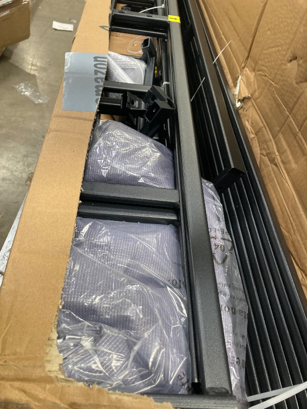 Photo 1 of *******I DON'T KNOW IF THERE ARE MISSING PIECES******** ZINUS 7 Inch Metal Smart Box Spring with Quick Assembly, Mattress Foundation, Strong Metal Frame, Easy Assembly, Queen