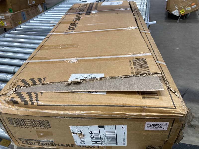 Photo 1 of ********PARTIAL SET BOX 1*********** itvids LX760 Multifunctional Full Home Gym System Workout Station with 122.5 lbs Weight Stack, One Station with Leg Training Pedal