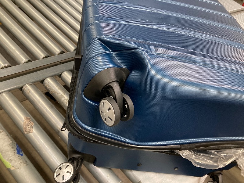 Photo 1 of **LARGE DENT ON BOTTOM OF LARGE LUGGAGE-SEE PICS**Samsonite Omni 2 Hardside Expandable Luggage with Spinner Wheels, 3-Piece Set (19/24/28), Lagoon Blue