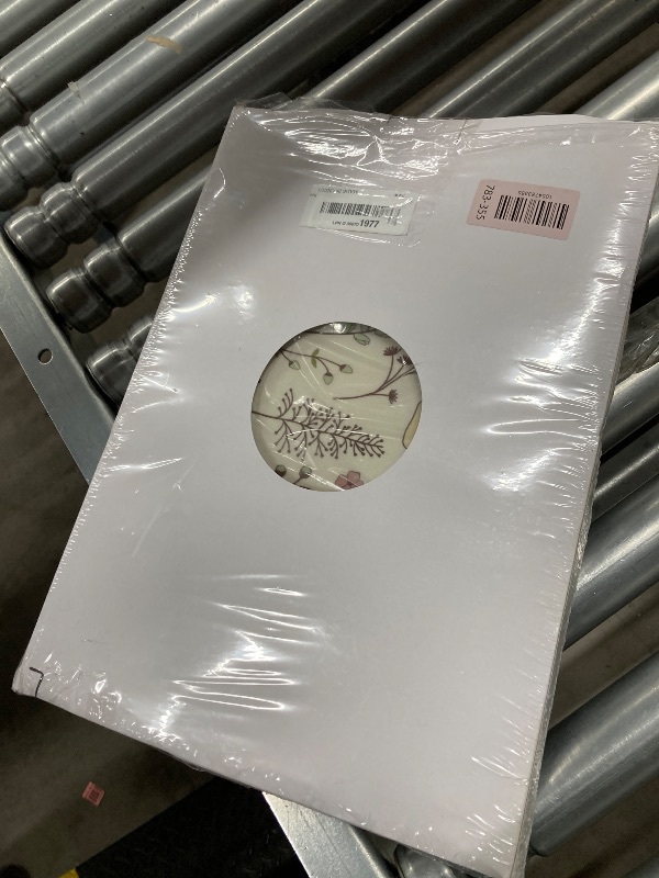 Photo 1 of ***(MISSING PIECES -SELLING AS IS)***
Boewywh 2 Pcs Bathroom Set with Vintage Mushroom Wildflower Plants Bathing Decor Retro Herb Witchy Boho Floral Wild Flower Hippie Bathing Bathroom Decor