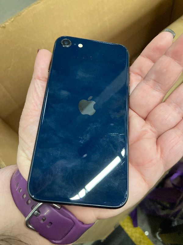 Photo 1 of **BATTERY DOES NOT FULL CHARGE**Apple iPhone SE 3rd Gen, 64GB, Midnight - T-Mobile (Renewed)