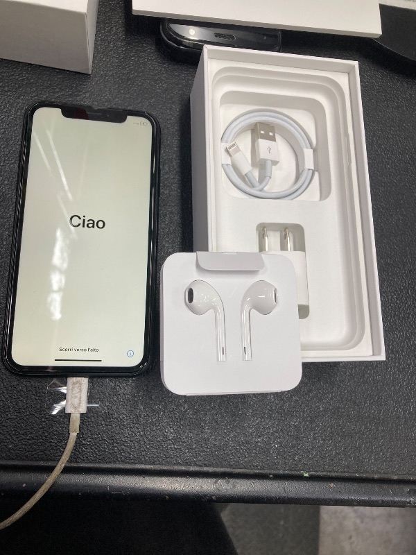 Photo 1 of  Apple iPhone XR (64GB) - Black [Locked to Carrier – Simple Mobile]