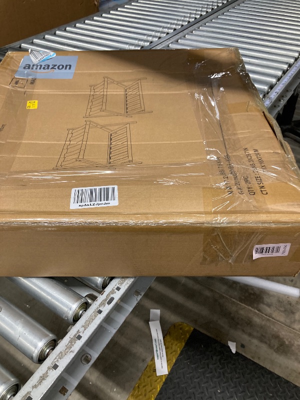 Photo 1 of ****Partial set****
Smart FENDEE Fully Assembled Walnut Luggage Racks, 5 Nylon Straps Folding Suitcase Stand, Bamboo Luggage Stands with Storage Shelf, Ideal for Guest Room, Bedroom, Hotel