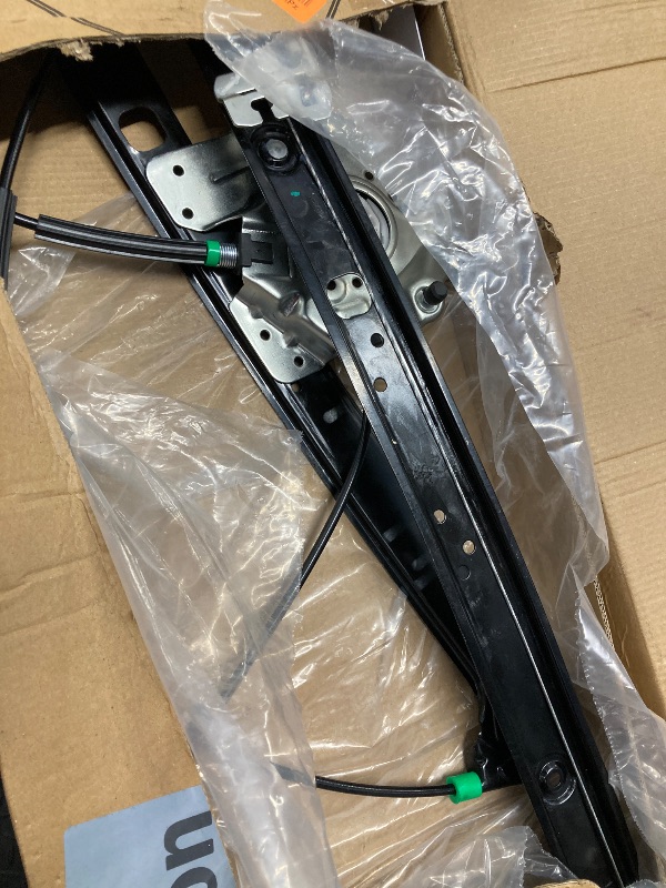 Photo 1 of ****Partial set****
NPAUTO Front Passenger Side Power Window Regulator Without Motor fit for BMW X5 E53 Sport Utility 2000 2001 2002 2003 2004 2005 2006, Right, 740-489