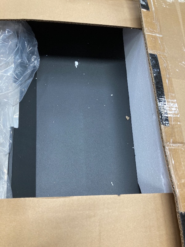 Photo 1 of **MAY BE MISSING SOME HARDWARE**Stanbroil Hinged Lid for Blackstone GRIDDLE WITH REAR GREASE  SYSTEM....FITS BLACKSTONE 17" AND 22" TABLE TOP GRIDDLE