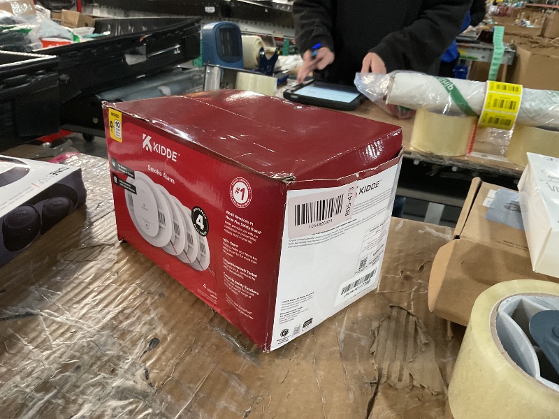 Photo 2 of Kidde Hardwired Smoke Detector, 10-Year Battery Backup, Interconnectable, LED Warning Light Indicators, 4 Pack