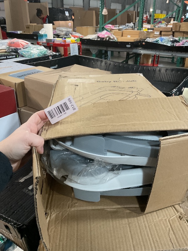 Photo 1 of ***(MISSING PARTS/ SEE NOTES)***MoreFeel Collapsible Baby Bathtub for Newborn with Thermometer & 1 Hooded Towel & 1 Soft Floating Cushion,Portable Travel Bathtub with Drain Hole, Durable Foldable Baby Tubs for Infants to Toddler