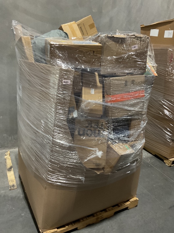 Photo 1 of Nellis Variety Box: Pallet | See Notes for Details
