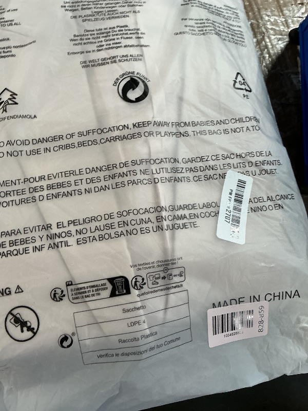 Photo 1 of MoranX Men's Suits Regular Fit 3 Pieces Double Breasted Formal Business Tuxedos Blazer Vest Pants for Wedding Grooms(Beige,Small)