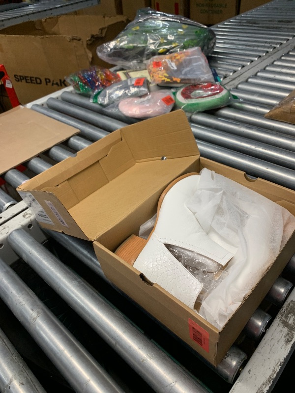 Photo 1 of ***(HEAVILY USED/ MINOR DAMAGE)***LAICIGO Womens Ankle Boots Slip on Cutout Pointed Toe Snakeskin Chunky Stacked Low Heel Booties SIZE 9