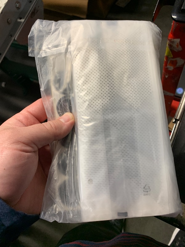 Photo 1 of (200Pcs)100pcs Translucent Plastic Bags/Bakery Bags with 100pcs Hand made Stickers for Cookie Cake Chocolate Candy Snack Wrapping Good for Bakery Party Supplies