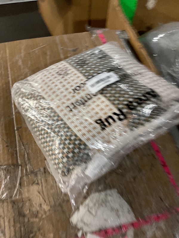 Photo 1 of ***(STOCK PHOTO FOR REFERENCE ONLY/ ITEM WILL VARY)***OJIA Outdoor Rug 3'x5', Washable Entryway Rugs Indoor Front Door Mat Cotton Woven Checkered Front Door Rug Small Area Rug Christmas Doormat for Porch Kitchen Patio Bathroom (Green/White/Tan)