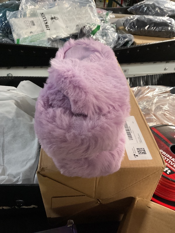 Photo 1 of (please see all images) EverFoams Women's Fuzzy Slip-on Slippers Warm Cozy Soft Lightweight Memory Foam Indoor House Shoes Pink, 7-8 US