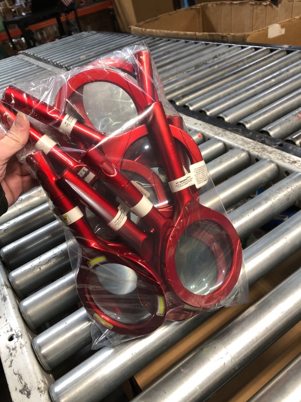 Photo 1 of *** Bulk Pack ****Blazing LEDz 702708 COB LED Magnifying Glass with Lights