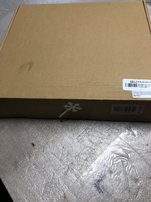 Photo 3 of NIGHT-GRING Pop-Up Artificial Christmas Tree with 100LED Lights,Collapsible Pencil Christmas Trees for Holiday Carnival Party Christmas Decorations (Green)