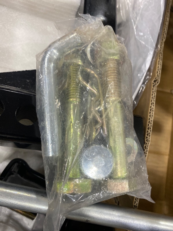 Photo 1 of * FOR PARTS ONLY * CURT 17051 Round Bar Weight Distribution Hitch with Integrated Lubrication, Up to 8K, 2-Inch Shank, Black