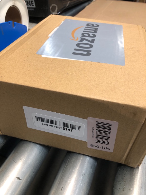 Photo 2 of Notakia Black and White Checkered Racing Car Pattern Balloon Dog Statue Crafts Living Room Desktop Decorations,Handmade Modern Small Shelf Decor Animal Statue Ornament Home Decor (Big White Dog)