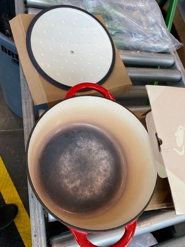 Photo 1 of ***VERY USED*** Enameled Cast Iron Dutch Oven - Umite Chef 5QT Pot with Lid & Cotton Potholders - Heavy-Duty Cookware for Bread Baking, Braising, Stews, Roasting(Red)