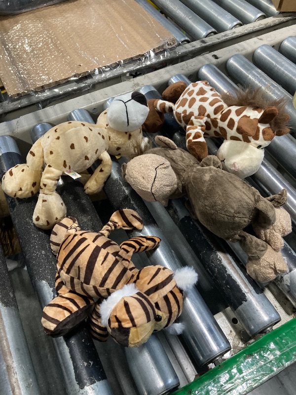 Photo 1 of *** 4 pieces missing*** wet*** smelling bad*** 8 Sets Safari Animals Blindfolded Diaper Changing Baby Shower Games Boys Girls Baby Dolls Diapers for Bridal Shower Gender Reveal Games Prizes Gifts for Adults