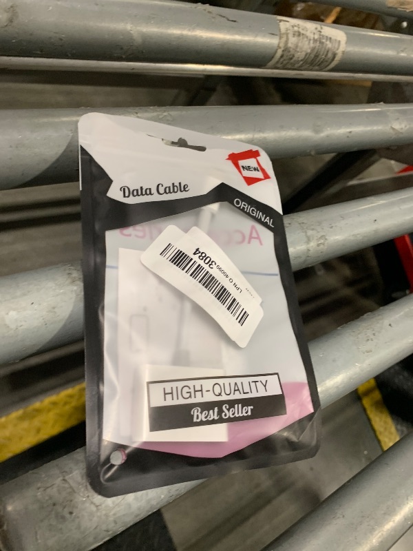 Photo 1 of [MFi Certified] USB C to HDMI Adapter for iPhone 17 16 15 to TV, 4K@60Hz Type-C to HDMI Adapter with 100W Fast Charging Port for iPhone 17/17 Pro/17 Pro Max/Air/16 15 Pro Max to HDTV Projector Monitor