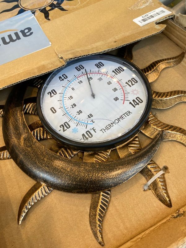 Photo 1 of *Minor Damaged*
Vewogift 14" Sun-Moon Outdoor Thermometer, Metal Wall Thermometer No Need Battery, Decorative Indoor Thermometer for Patio, Garden, Living Room