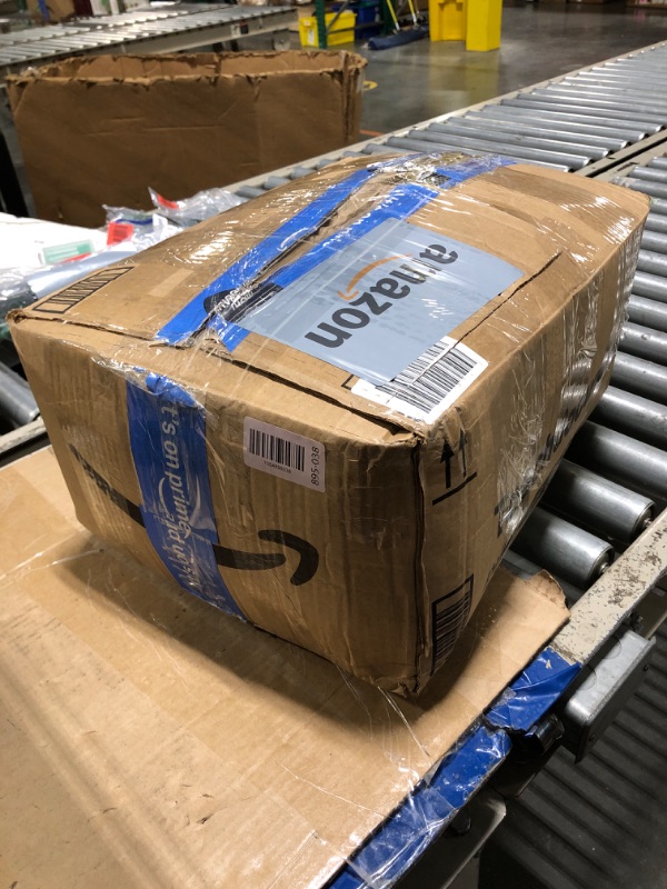 Photo 1 of *****ONLY 2 THROW***MISSING PIECES*** Buryeah Flannel Throw Blanket Bulk 50 x 60 in Sleepover Blankets Outdoor Wedding Throw Lightweight, Oeko-TEX Standard 100 Certified for Sofa Donation Homeless Gifts(Light Pink)