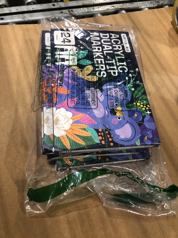 Photo 1 of ****** SET  OF 4 **** ARTISTRO Acrylic Paint Markers for Rock, Fabric, Wood, Glass, Craft - 24 Quick Dry Dual-Tip Paint Pens for Halloween Decorations - Pumpkin Painting Kit, Drawing Markers, Art Supplies, Christmas Gift