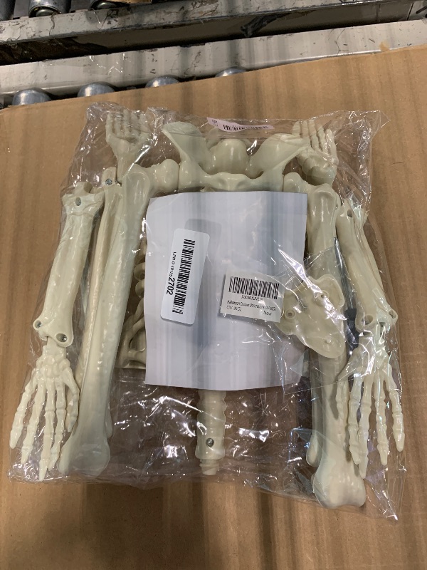 Photo 1 of ** NO SKULL ** UMEELR 36in/3ft Life Size Posable Skeleton, Plastic Full Body with Movable Joints Skeleton for Halloween Party Prop Graveyard Haunted House Decorations