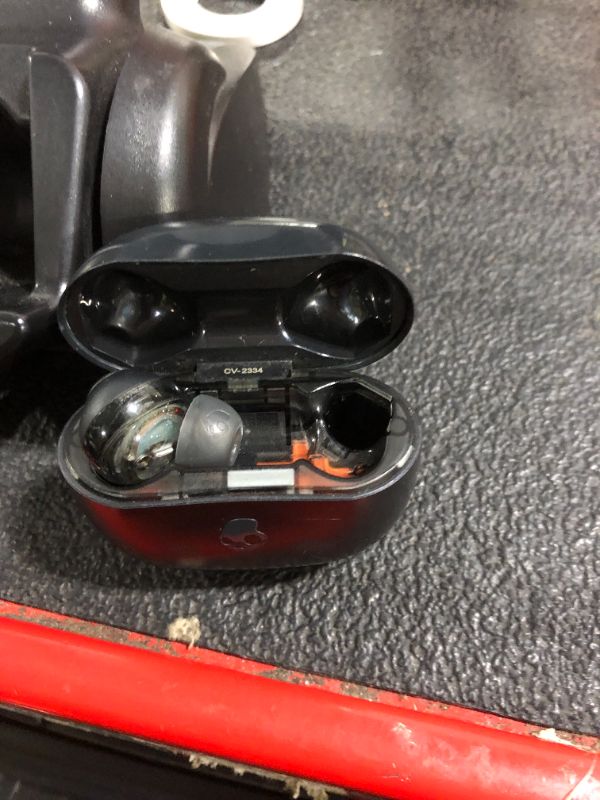 Photo 1 of ***MISSING RIGHT EARBUD****Skullcandy Rail ANC Wireless Earbuds, Bluetooth Headphones, Active Noise Cancelling, Up to 38 Hours Battery, Microphone for iPhone Android, Customizable via Skull-iQ App - True Black