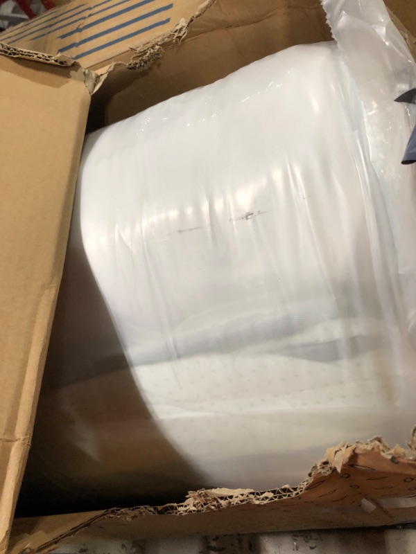 Photo 1 of ***FACTORY SEALED*** ZINUS 12 Inch Foam and Spring Mattress, Full, CertiPUR-US Certified Foams, Mattress in A Box, White