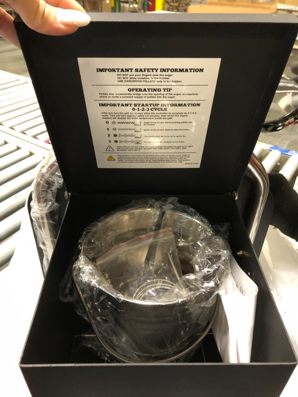 Photo 1 of ** new*** Green Mountain Davy Crockett Wifi Control Portable Wood Pellet Electric Grill
