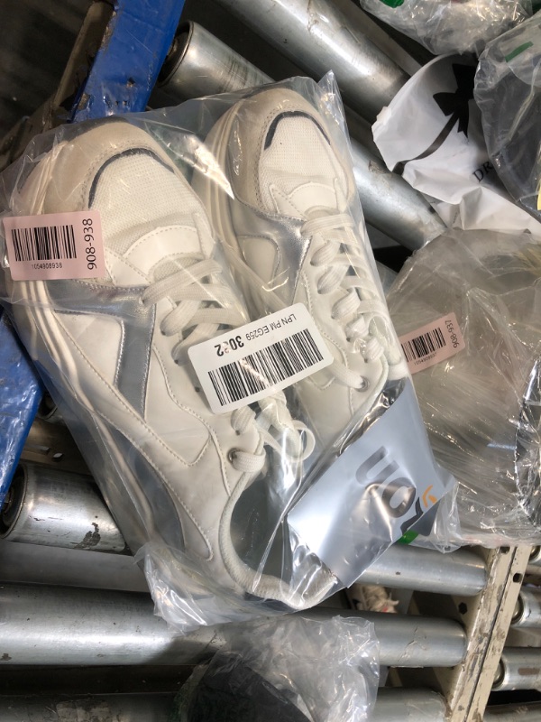 Photo 1 of ** USED***BELOS Women's Platform Chunky Sneakers Fashion Dad Sneakers Casual Lace Up Comfortable Lightweigt Walking Shoes(Silver/White,11)