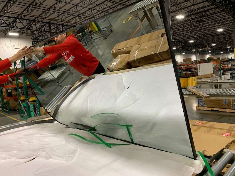 Photo 1 of ** USED*** LFT HUIMEI2Y 76.4"x37" Arch Full Length Mirror, Large Floor Full Body Tempered Mirror with Aluminum Alloy Frame for Living Room, Bedroom, Gym, Stand or Leaning Wall-Mounted, Black