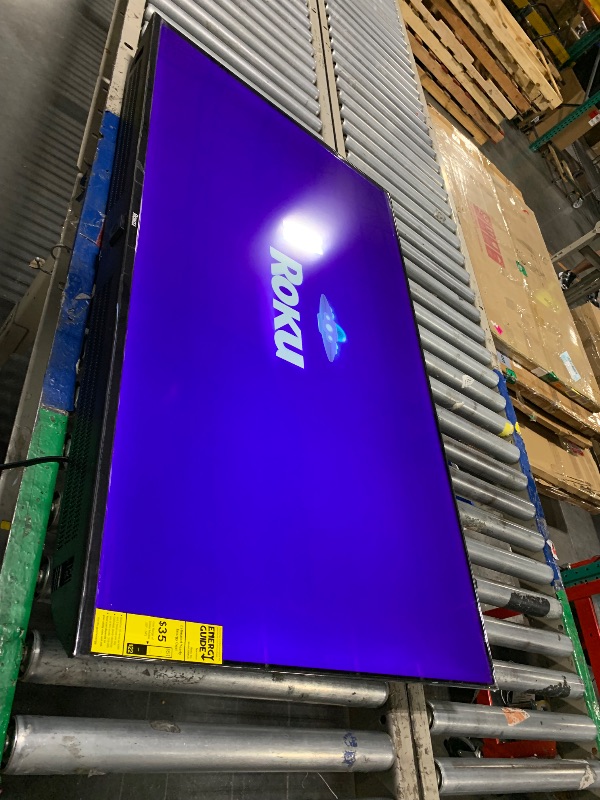 Photo 1 of *** USED***Roku Smart TV 2025 – 50-Inch Select Series, 4K HDR TV – RokuTV with Enhanced Voice Remote – Flat Screen LED Television with Wi-Fi for Streaming Live Local News, Sports, Family Entertainment