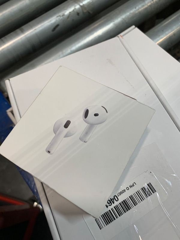 Photo 1 of ** USED***Apple AirPods 4 Wireless Earbuds, Bluetooth Headphones, with Active Noise Cancellation, Adaptive Audio, Transparency Mode, Personalized Spatial Audio, USB-C Charging Case, Wireless Charging, H2 Chip