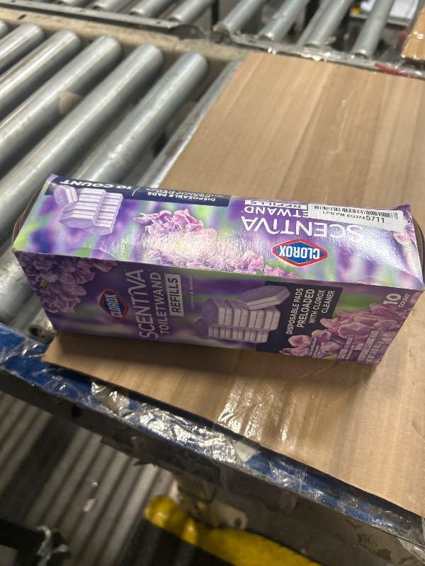 Photo 1 of ****VERY USED****
CLOROX Scentiva ToiletWand Toilet Cleaner Refills, Toilet brush, Lavender and Jasmine, 10 Count