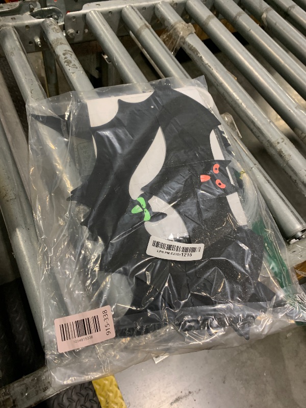 Photo 1 of (18 Pcs) Hanging Bats Halloween Decoration Outside, Large Flying Plastic Bats Outdoor Decor, 3 Different Sizes with Cute Eye Stickers for Hanging in The Tree, Porch, Yard, Lawn, Indoor