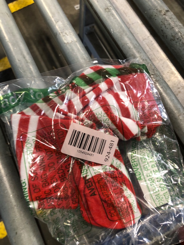 Photo 1 of ** ONLY ONE PAIR** Syhood 2 Pairs Men's Dress Socks Combed Cotton Anti Odor Quick Dry Moisture Wicking Size 8-14 Crew Socks(Candy Cane Red White Stripe)