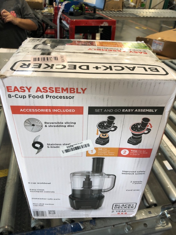 Photo 1 of ** VERY USED** BLACK+DECKER Food Processor and Vegetable Chopper, Stainless Steel Blade, 8-Cup Capacity, 450W Power with Attachments to Shred, Slice, Mince, Grind, and Puree