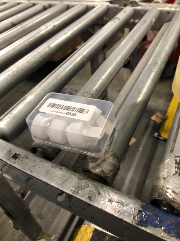 Photo 1 of [6-Count] Papablic Duckbill Valves for Spectra and Medela, Replaceable Duckbill Valves for Spectra S1 Spectra S2 valves and Medela Pump in Style, BPA/DEHP Free White