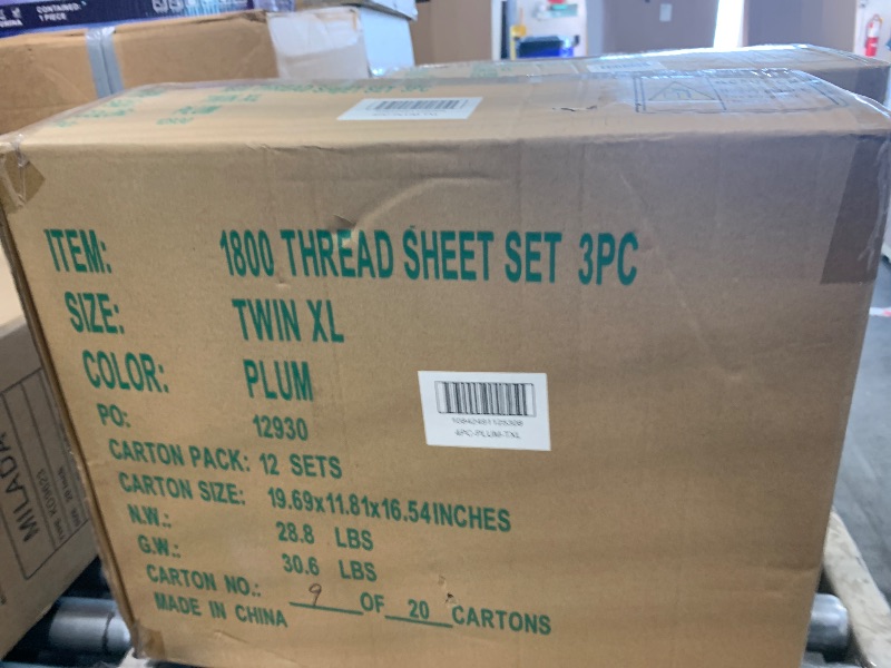 Photo 2 of Sweet Home Collection 1800 Thread Count Sheet Set – Soft Egyptian Quality Brushed Microfiber Sheets – Luxury Bedding Set with Flat Sheet, Fitted Sheet, 2 Pillow Cases (Pack of 12)