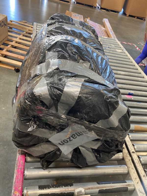 Photo 1 of ****MINOR DAMAGE/CREASES***Loloi Chris Loves Julia Scottie Collection SCO-01 Olive/Pebble 8'-6" x 11'-6", .87" Pile Height, Area Rug