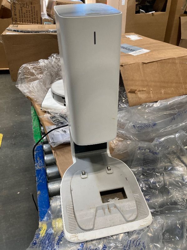 Photo 1 of ****MINOR SCRATCHES, DIRTY IN GOOD CONDITION****
SAMSUNG Jet Bot AI+ Robot Vacuum Cleaner w/ Object Recognition, Intelligent Cleaning, Clean Station, 5-Layer Filter, Touchless Dust Removal for Hardwood Floors, Carpets, VR50T95735W, White